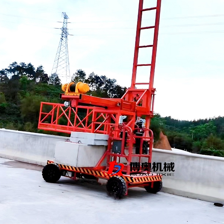 高架橋排水管道安裝施工電動吊籃設備