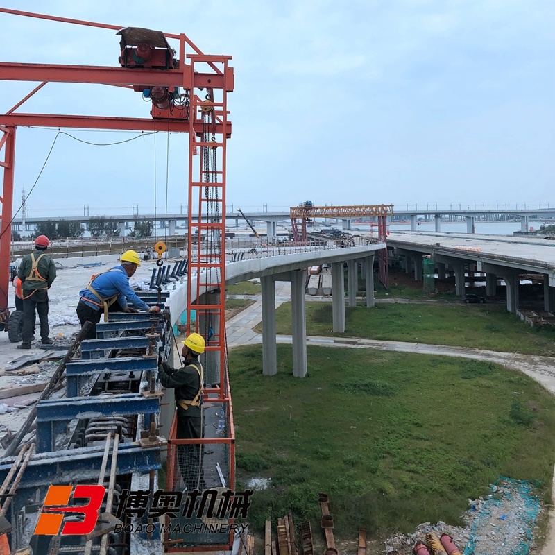 高架橋防撞牆模闆施工車
