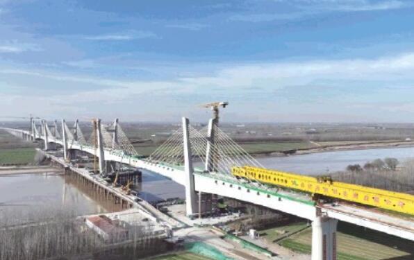 濟鄭高鐵長清黃河特大橋：全膠拼連續梁橋創世界之最